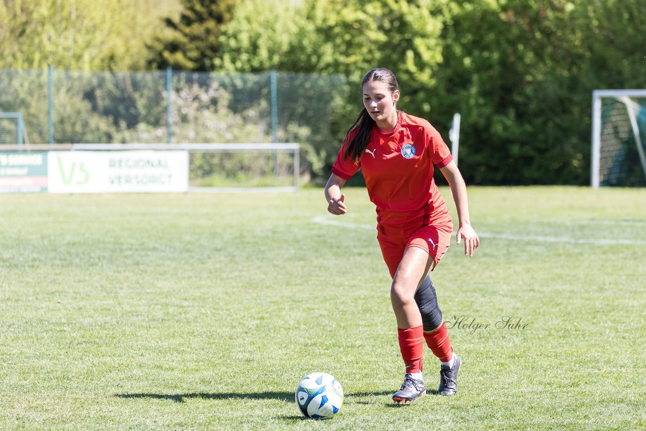 Bild 171 - F TSV Zarpen - Holstein Kiel II : Ergebnis: 2:6